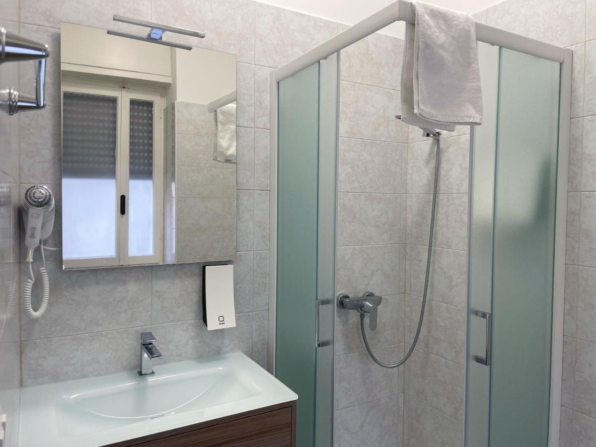 Nuovo Confortini Rooms Sunday Verona Eksteriør billede