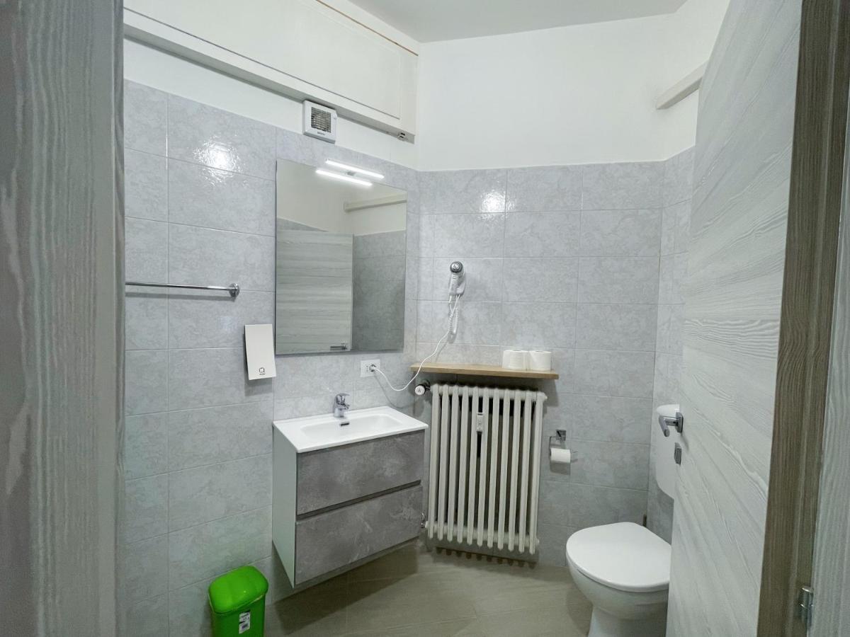 Nuovo Confortini Rooms Sunday Verona Eksteriør billede
