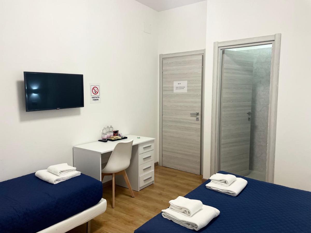 Nuovo Confortini Rooms Sunday Verona Eksteriør billede